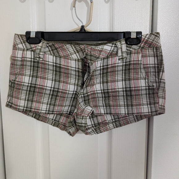 shorts - Picture 2 of 2